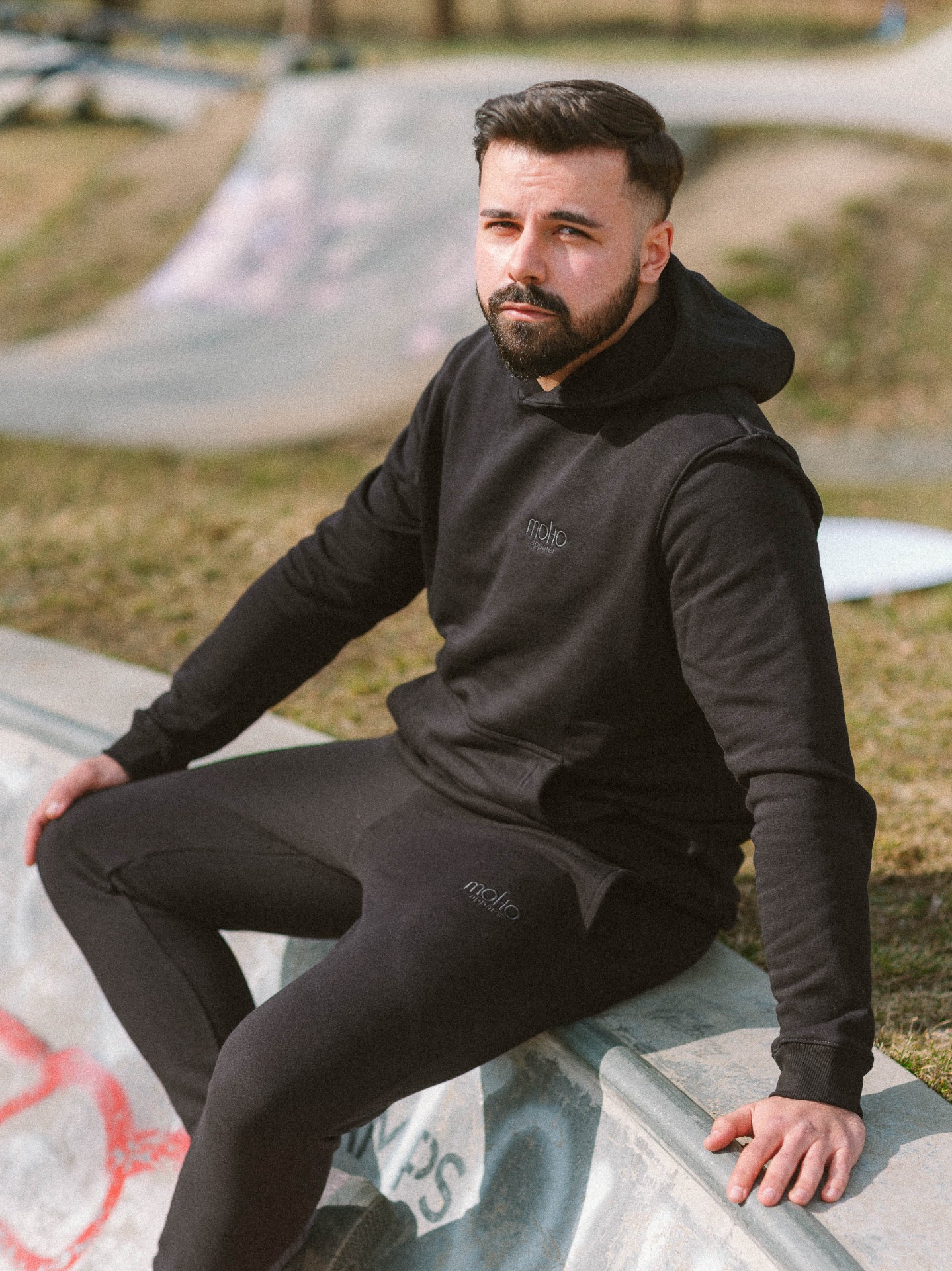 Essentials Hoodie · Men Black — ujęcie 3