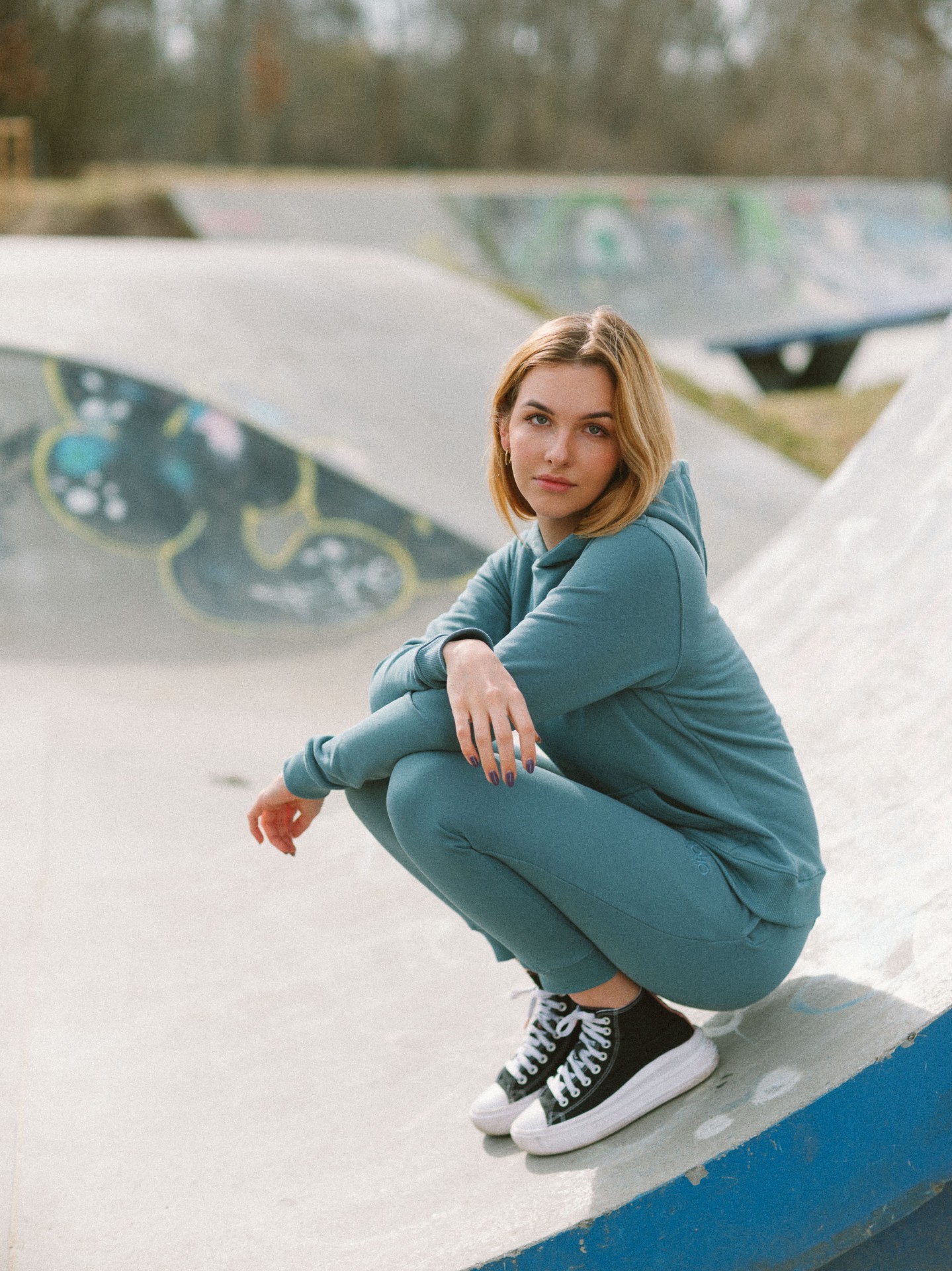 Essentials Joggers · Women Teal — ujęcie 3